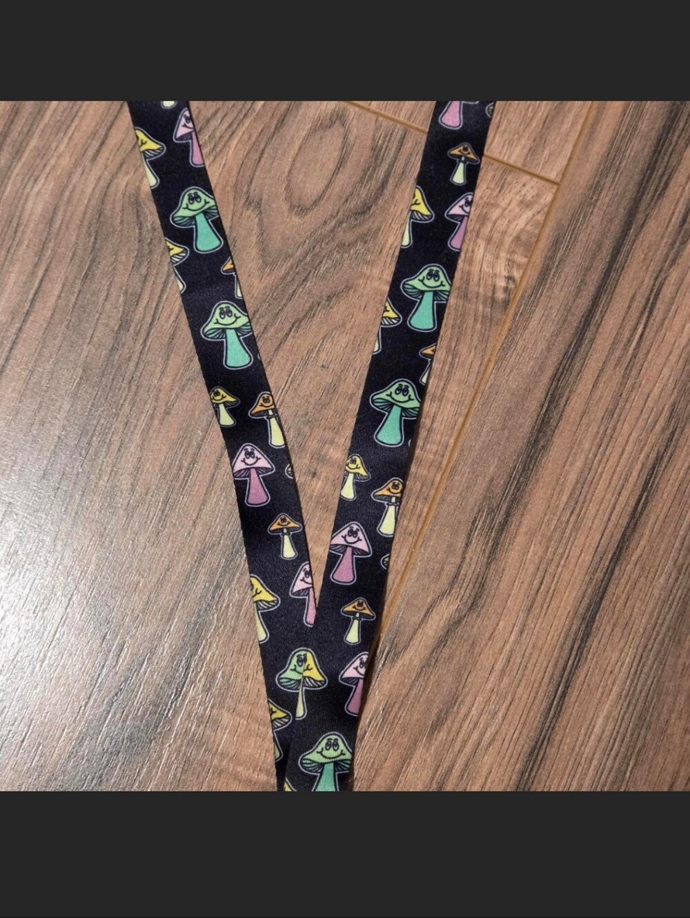 Neff Fun Guy Lanyard - Picture 2 of 4